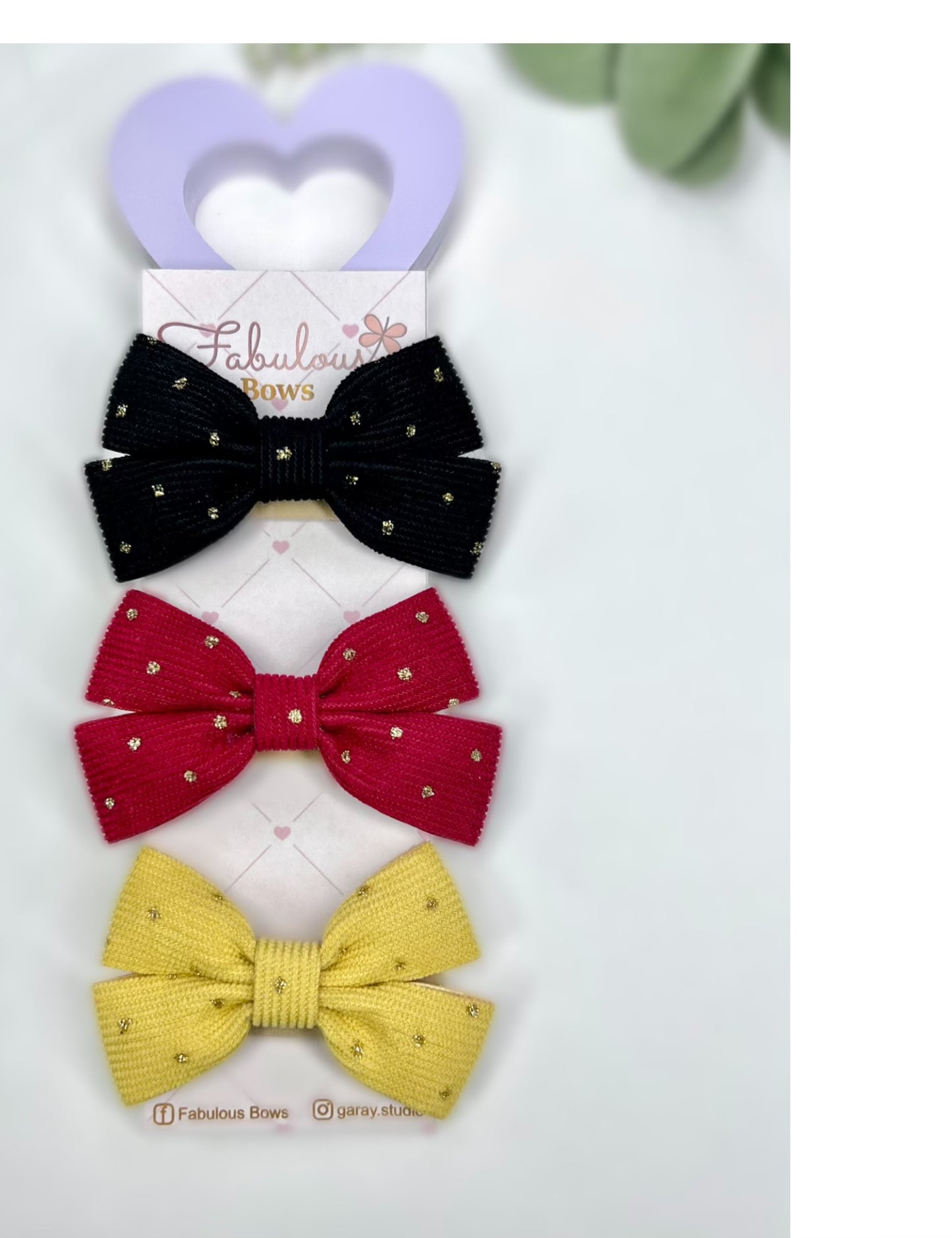 ✨ Sparkle and shine with our gold dusted bow collection.